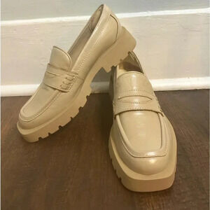 Dolce Vita Women's 6M Elias Sesame Crinkle Patent Chunky‎ Sole Penny Loafers